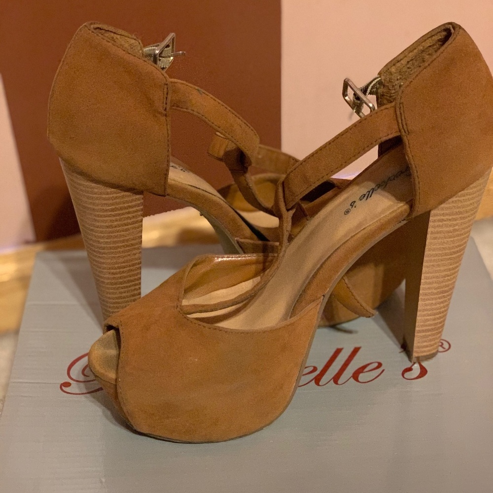 Windsor Tan Platform Open-Toed Heels